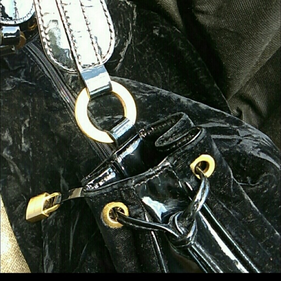 💞Host Pick!💞Adrienne Vittadini Black Hobo Bag - Picture 4 of 7